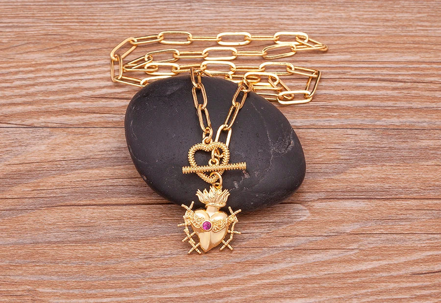 New Classic Christian Jesus Sacred Heart Medal Pendant Men Women Catholic Religious Chain Necklace Jewelry Accessories Gift