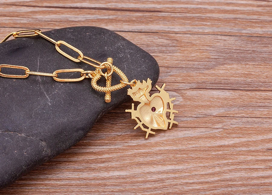 New Classic Christian Jesus Sacred Heart Medal Pendant Men Women Catholic Religious Chain Necklace Jewelry Accessories Gift