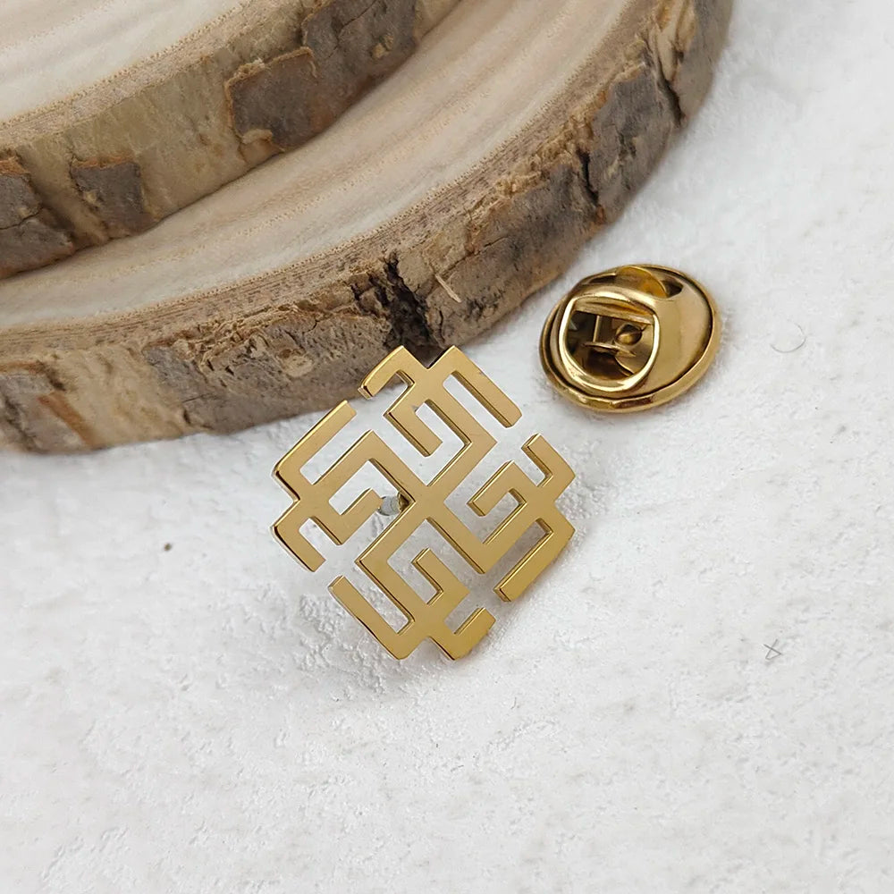 Retro Cross of Lilies Brooches for Men Stainless Steel Christian Cross Symbol Badge Groom Suit Lapel Pin Wedding Accessories