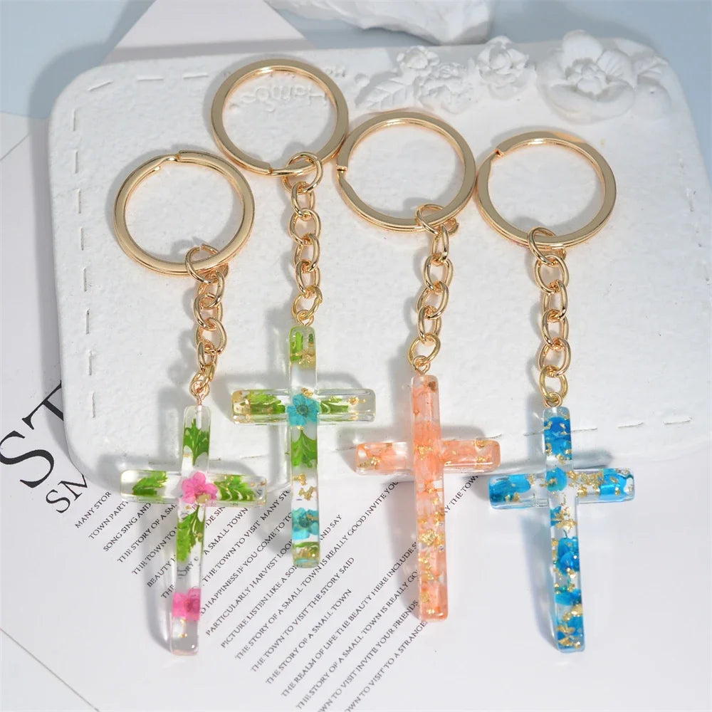 Fashion Multicolor Acrylic Cross Keychain Dry Flower Star Fill Resin Keyring for Women Men Car Bag Phone Pendant Christian Gifts