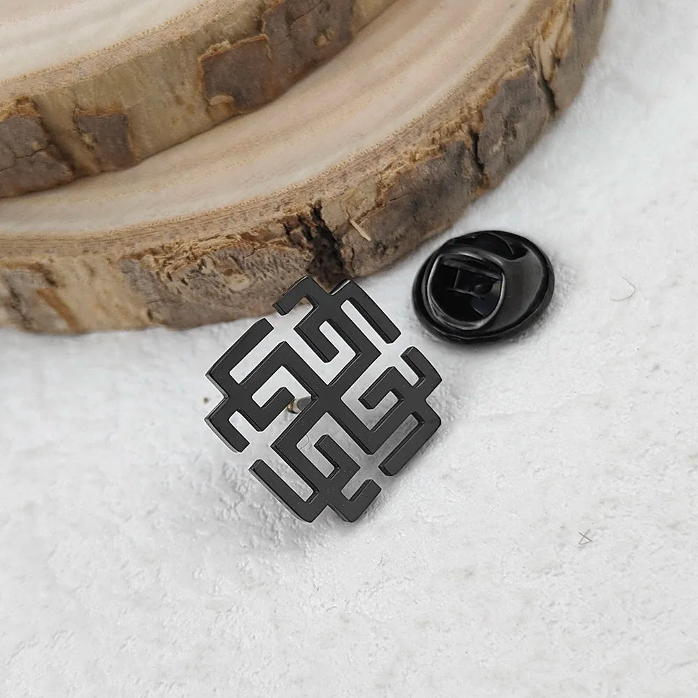 Retro Cross of Lilies Brooches for Men Stainless Steel Christian Cross Symbol Badge Groom Suit Lapel Pin Wedding Accessories